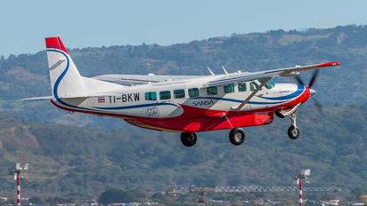 TI-BKW - Sansa Airlines Cessna 208B Grand Caravan