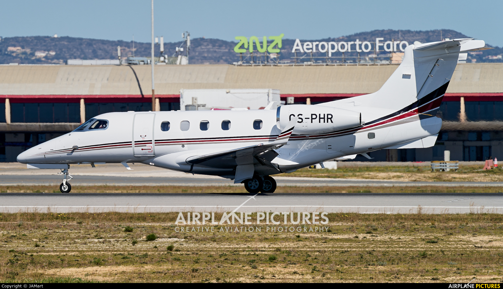 NetJets Europe (Portugal) CS-PHR aircraft at Faro