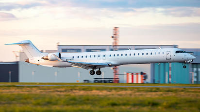 ES-ACP - Xfly Bombardier CRJ-900LR