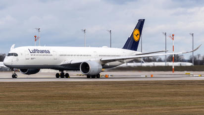 D-AIXG - Lufthansa Airbus A350-900