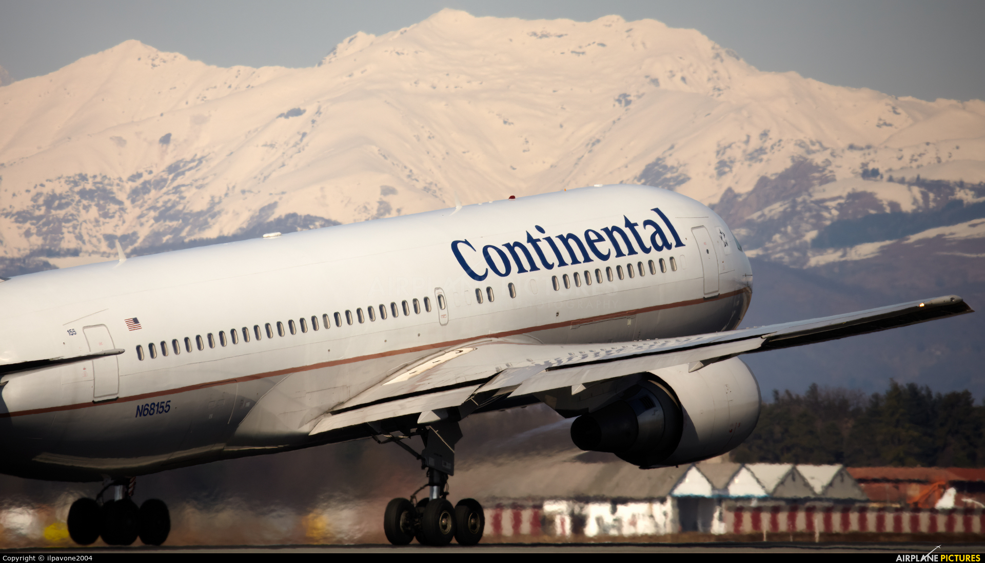 Continental Airlines N68155 aircraft at Milan - Malpensa