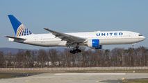 N225UA - United Airlines Boeing 777-200ER aircraft