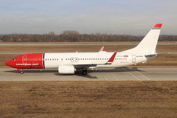 SE-RPG - Norwegian Air International Boeing 737-800