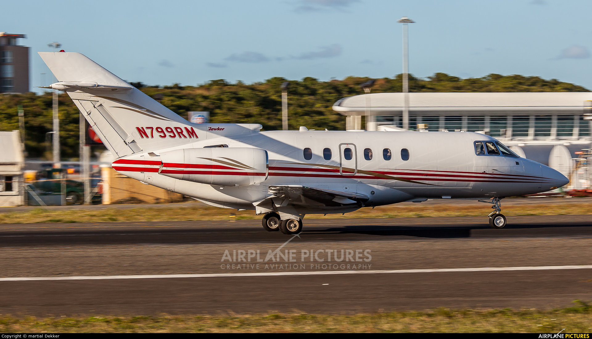 Private N799RM aircraft at Sint Maarten - Princess Juliana Intl