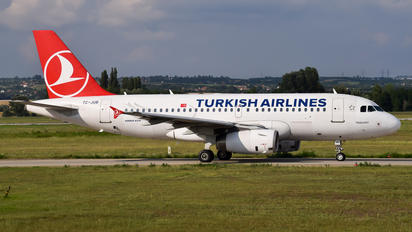 TC-JUB - Turkish Airlines Airbus A319