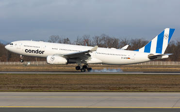 D-AIYB - Condor Airbus A330-200