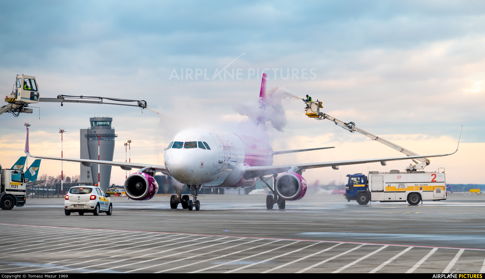 Wizz Air Malta 9H-WBJ aircraft at Katowice - Pyrzowice
