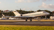 N10SL - Private Bombardier BD-700 Global 5000 aircraft
