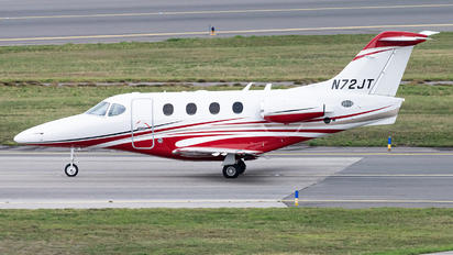 N72JT - Private Beechcraft 390 Premier