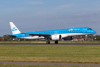 PH-NXK - KLM Cityhopper Embraer ERJ-195-E2