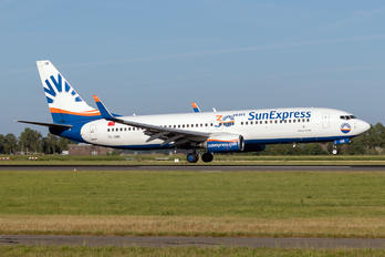 TC-SON - SunExpress Boeing 737-800