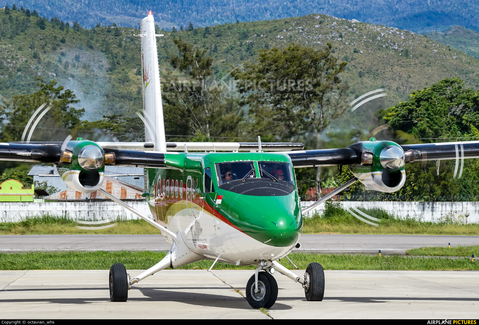 Rimbun Air PK-OTT aircraft at Wamena