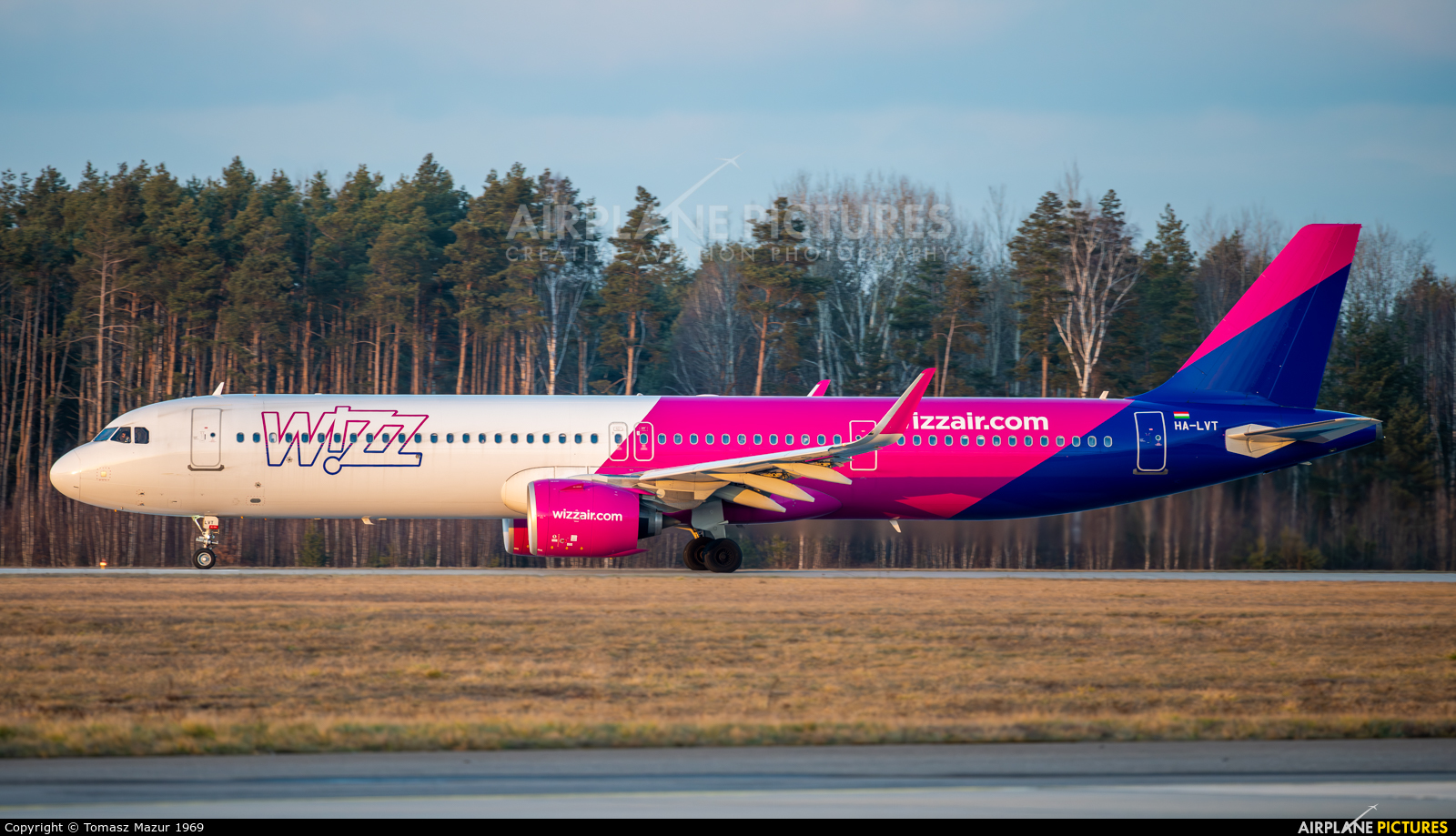Wizz Air HA-LVT aircraft at Katowice - Pyrzowice