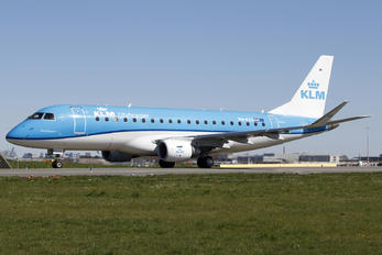 PH-EXX - KLM Cityhopper Embraer 170-200 STD