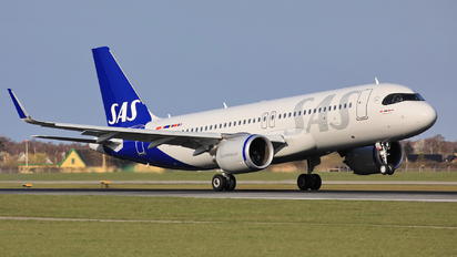 EI-SIX - SAS Connect Airbus A320 NEO
