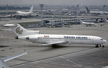 TC-JBJ - Turkish Airlines Boeing 727-200