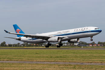 B-8365 - China Southern Airlines Airbus A330-300