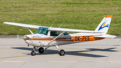 OK-PES - Private Cessna 152