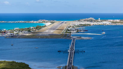 _ - - Airport Overview - Airport Overview - Photography Location