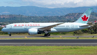 C-GHQQ - Air Canada Boeing 787-8 Dreamliner