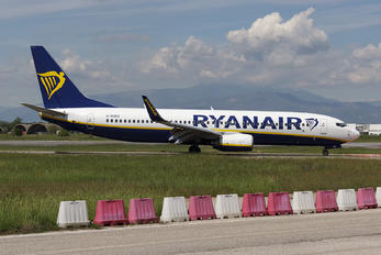 G-RUKD - Ryanair Boeing 737-800