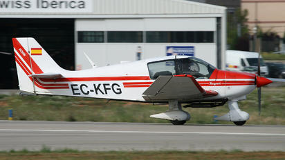 EC-KFG - Private Robin DR400-180 Regent