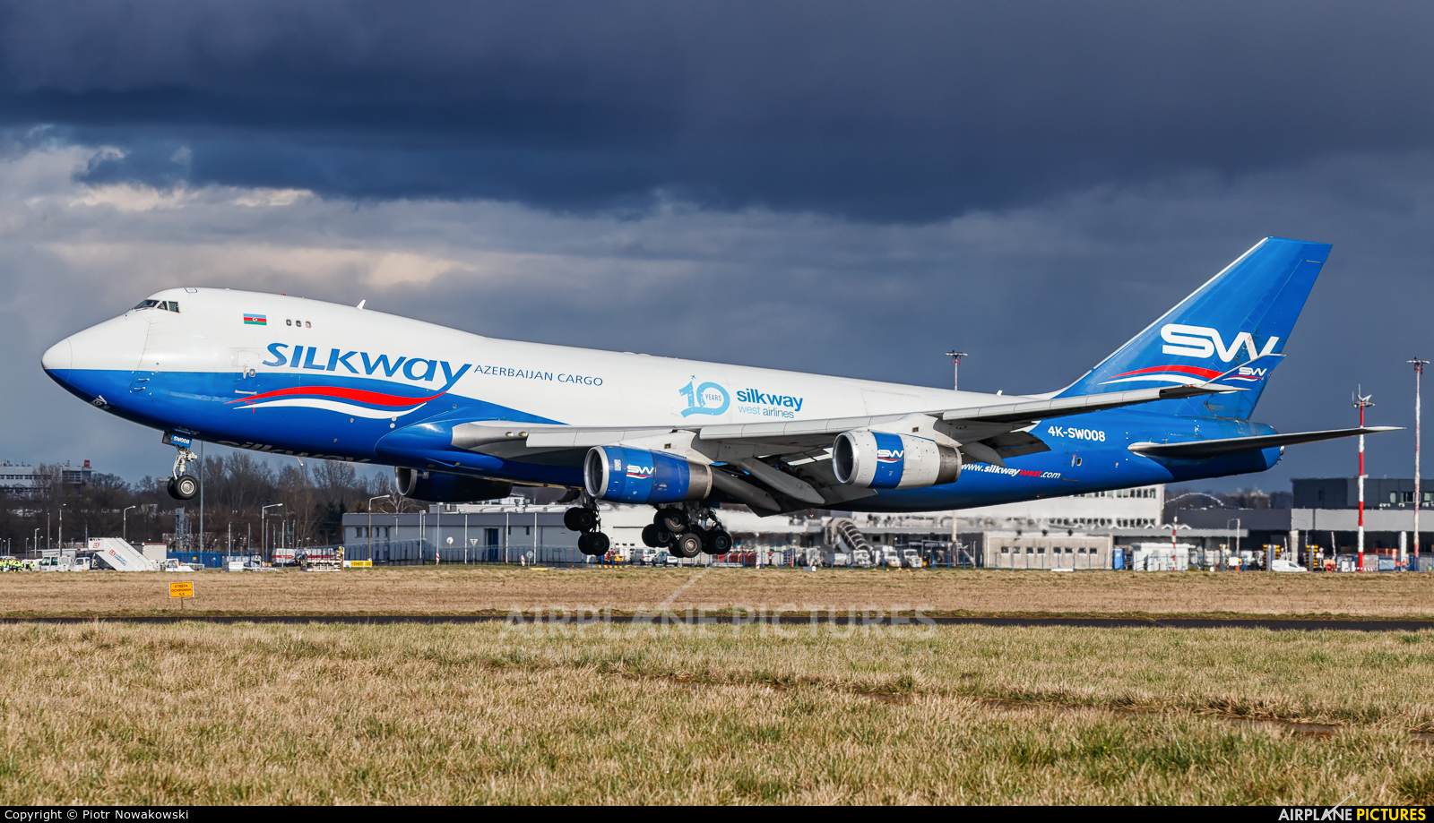 Silk Way Airlines 4K-SW008 aircraft at Warsaw - Frederic Chopin
