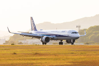 JA138A - ANA - All Nippon Airways Airbus A321
