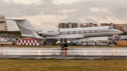 N44ZF - Private Gulfstream Aerospace G-IV,  G-IV-SP, G-IV-X, G300, G350, G400, G450