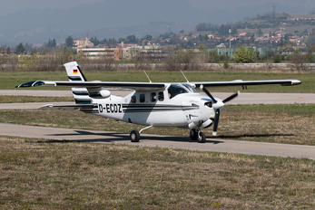 D-ECDZ - Private Cessna 210 Centurion