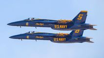 165539 - USA - Navy : Blue Angels Boeing F/A-18E Super Hornet aircraft