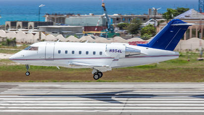 N954L - Private Canadair CL-600 Challenger 604