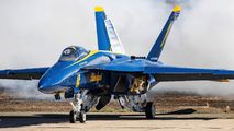 165534 - USA - Navy : Blue Angels Boeing F/A-18E Super Hornet aircraft