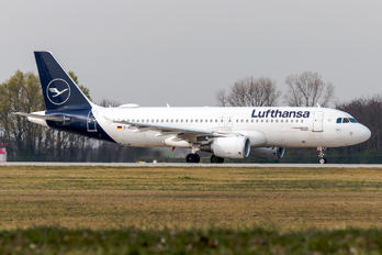 D-AIZC - Lufthansa Airbus A320