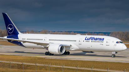 D-ABPC - Lufthansa Boeing 787-9 Dreamliner