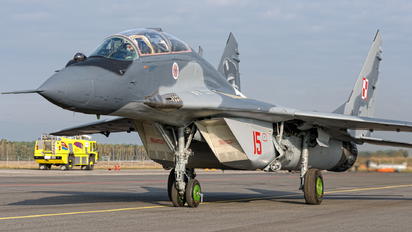 15 - Poland - Air Force Mikoyan-Gurevich MiG-23UB