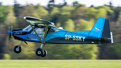 SP-SSKY - Private Rainbow Aircraft SkyReach BushCat