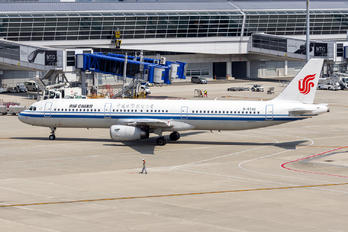 B-6742 - Air Busan Airbus A321