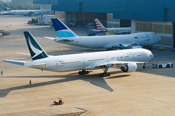 B-KQC - Cathay Pacific Boeing 777-300ER