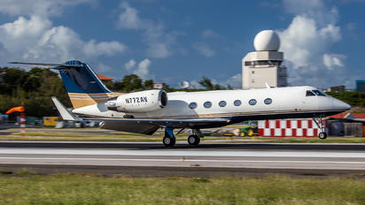 N772AV - Private Gulfstream Aerospace G-IV,  G-IV-SP, G-IV-X, G300, G350, G400, G450