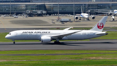 JA870J - JAL - Japan Airlines Boeing 787-9 Dreamliner