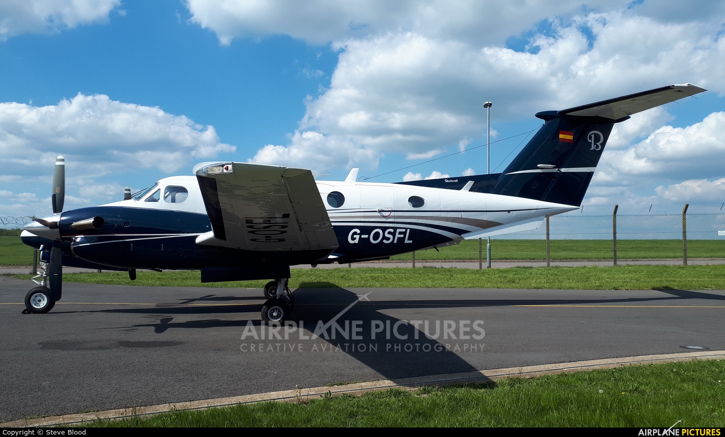 RVL Aviation G-OSFL aircraft at East Midlands