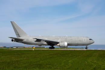62228 - Italy - Air Force Boeing KC-767A