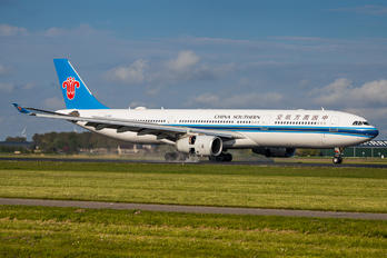 B-1065 - China Southern Airlines Airbus A330-300