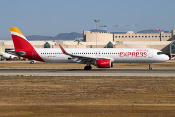 EC-NGP - Iberia Express Airbus A321 NEO