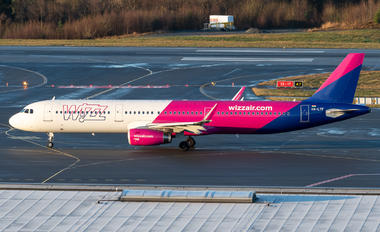 HA-LTF - Wizz Air Airbus A321