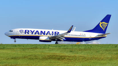 9H-QEI - Ryanair Boeing 737-8AS