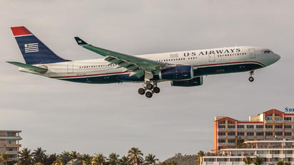 N279AY - US Airways Airbus A330-200
