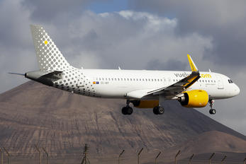 EC-NIY - Vueling Airlines Airbus A320 NEO