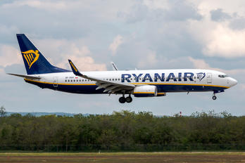 SP-RKR - Ryanair Sun Boeing 737-8AS